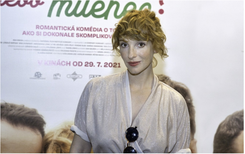 Vica Kerekes hľadá toho pravého vo filme Snúbenec alebo milenec?