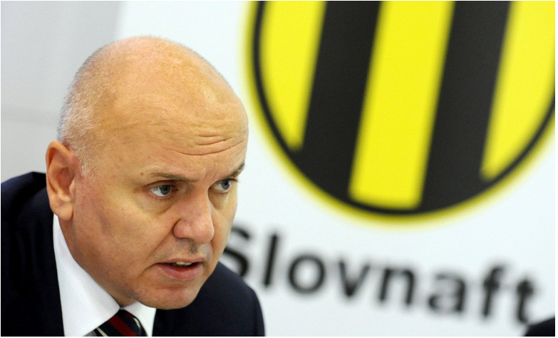 Šéf Slovnaftu: Embargo na ruskú ropu prinesie nedostatok nafty