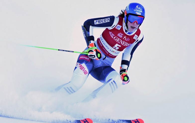 Petra Vlhová skončila štvrtá v obrovskom slalome v Kranjskej Gore, zvíťazila Bassinová