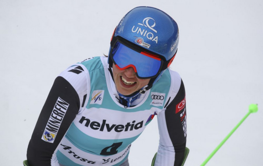 Video: Vlhová skončila na záver sezóny v obrovskom slalome jedenásta, vyhrala Robinsonová