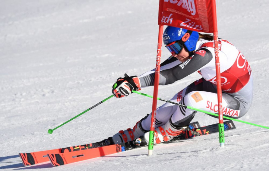 Petra Vlhová nedokončila prvé kolo obrovského slalomu v Courcheveli