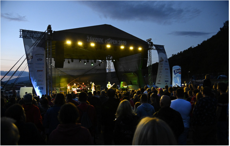 Trenčianske Bohuslavice ožijú cez víkend festivalom Žákovic Open 2023