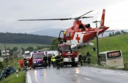 nehoda autobus vrtulnik