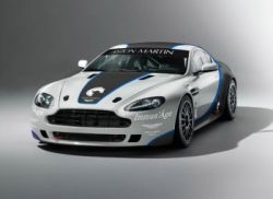 aston martin gt4