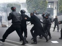 tunis policia protest