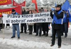 odborari protestovali proti zakonniku