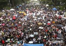 demonstracie proti zmenam rozpoctu v