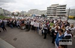 zdravotnici protestovali pred ministers