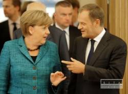 angela merkelova donald tusk