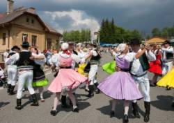 festival vychodna tanecnici