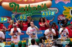 nathans hot dog eating contest