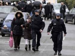 pred zidovskou skolou v toulouse sa st