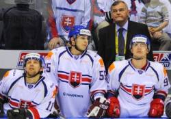 slovenski hokejisti porazili v priprav