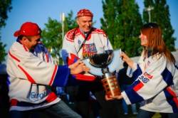 fanusikhokej