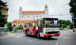 bratislava ma svoj cabrio bus