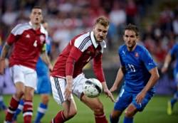 slovenski futbalisti porazili dansko 3