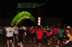 river park night run ilustracka