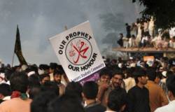 protesty v pakistane