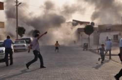 turecko ostreluje syrske mesto