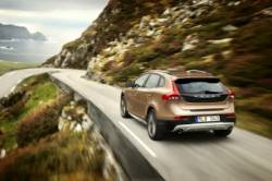 volvo v40 cross country