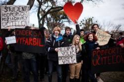 studenti podporili ucitelov strajko