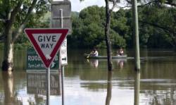 australiu suzuju povodne