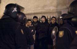 spanielska policia zadrzala desattis