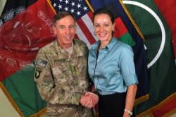 petraeus broadwell