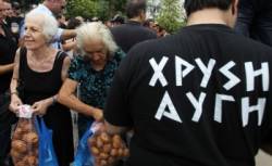grecki neonacisti rozdavali jedlo dal