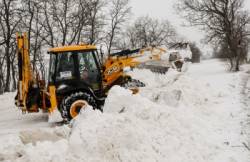 sneh zasypal slovenske cesty