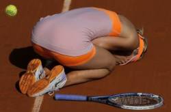 finale roland garros medzi mariou sarapovovou a simonou halepovou