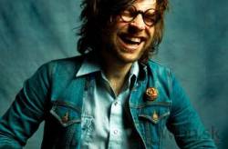 ryan adams vyda 8 septembra eponymny album