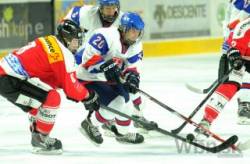 mladi slovenski hokejisti prehrali so svajciarskom 13