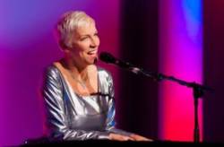 annie lennox