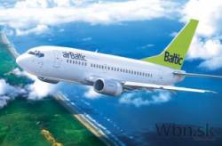 airbaltic lietadlo