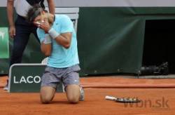 finalovy zapas djokovica a rafaela nadala na roland garros v parizi