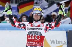 marcel hirscher suverennym vitazom obrovskeho slalomu