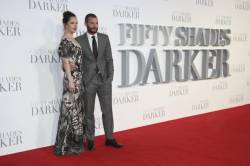 britain_fifty_shades_darker_premiere_80834 2e8057d5c34a459e95cdb2dfe99b7967 676x451