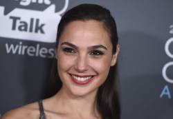 gal gadot 676x468