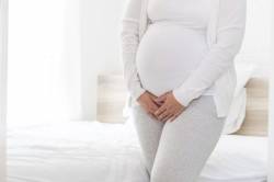 frequent urination of pregnant women_shutterstock_762694930_s 676x451
