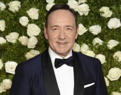 film kevin_spacey_movie_04340 8a3873e039a2486abd725d3b5ddae37f 676x532