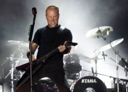 james hetfield 676x488