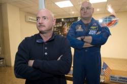 scott kelly mark kelly 676x451