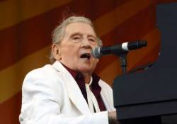 people_jerry_lee_lewis_24426 2756d1029d904a3a9a88ba57647376ef 676x474