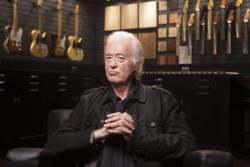 jimmy_page_portrait_session_06411 570d2ef3509f457aa1009b86b6393ee0 676x454