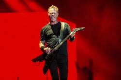 james hetfield 676x450