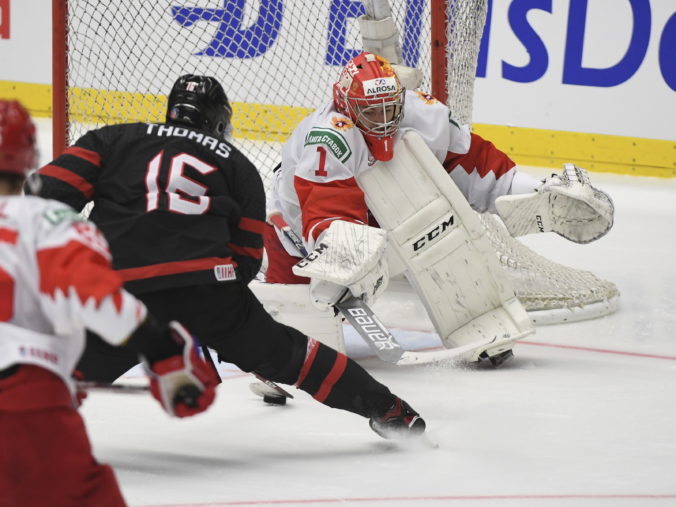 world_juniors_russia_canada_hockey_36443 e5420ce7d5d2498385fba705e42ff2f4 676x507