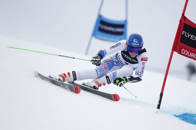 petra vlhova obrovsky slalom courchevel 1 676x451