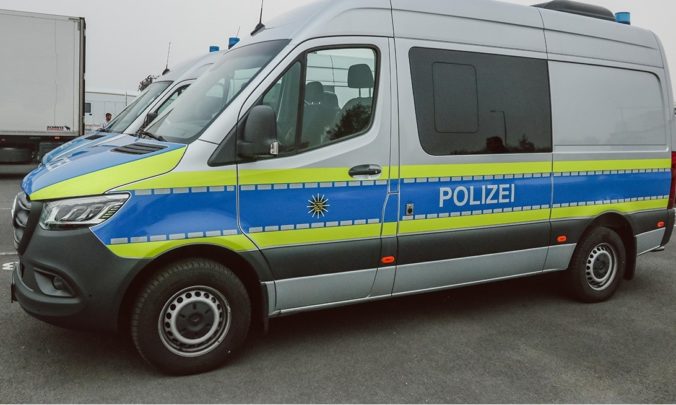 saska policia nemecko facebook 676x405