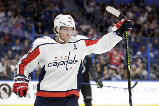 capitals_lightning_hockey_13880 3e79bd1741384a9582979db836e3ab76 676x451